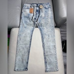 NWT - Desigual Men’s Jogger Jeans - Size 32